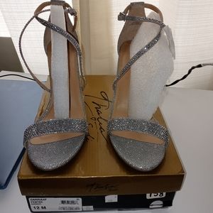 Thalia sodi sparkling heels new in box